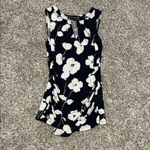 New York & Company Navy and White Floral Sleeveless Ruched Tank